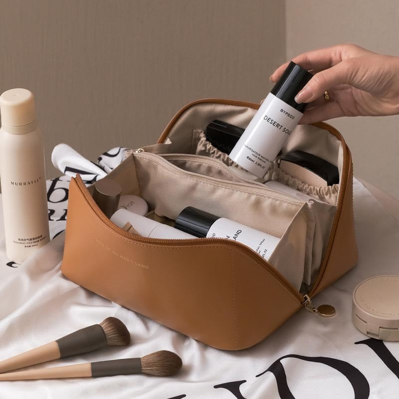 Necessaire Naty em Couro Organizadora de Skin Care e Maquiagens